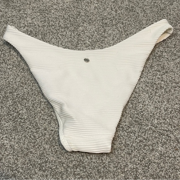 SeaFolly Essentials High Cut Pant - Ribbed White Size 8 - Picture 3 of 5